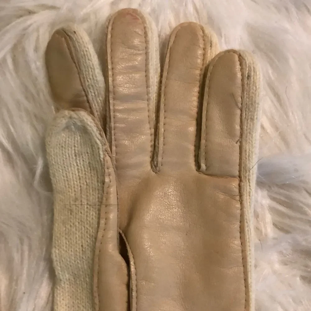 Ladies Vintage Knit Gloves Faux Leather Palms